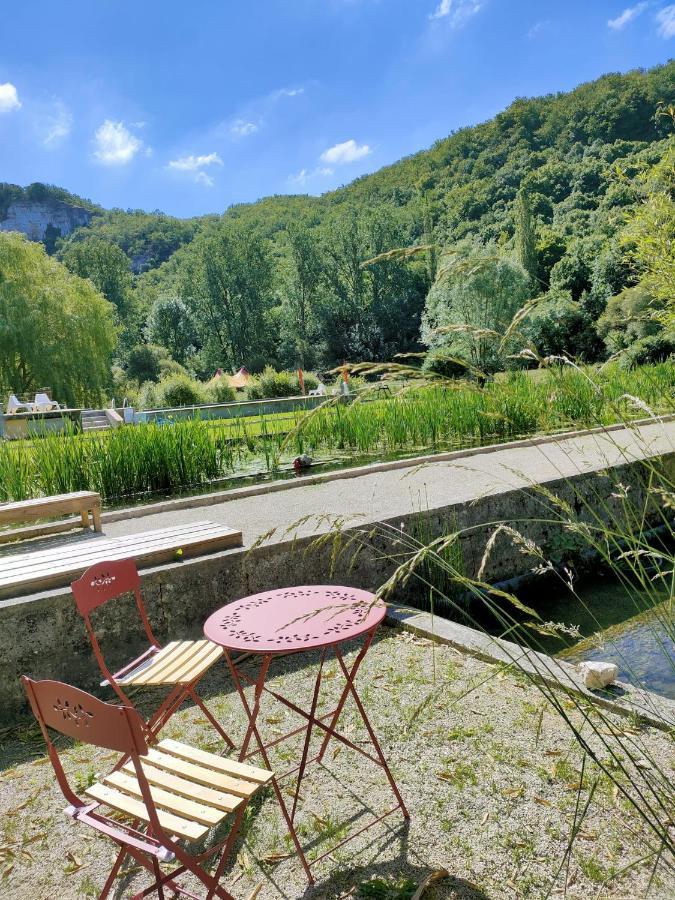 Les Pieds Dans L'Eau, Gite Le Blagour Lachapelle-Auzac Exteriér fotografie